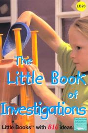 Front cover of The little book of investigations by Sally Featherstone