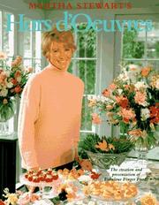 Cover of Hors d'oeuvres by Martha Stewart
