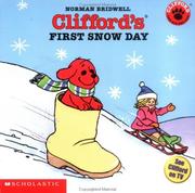 Front cover of Clifford's First Snow Day (Clifford the Big Red Dog) by Norman Bridwell