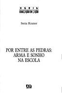 Front cover of Por entre as pedras by Sonia Kramer