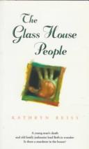 Front cover of The glass house people by Kathryn Reiss
