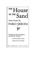 Cover of Una casa en la arena by Pablo Neruda