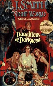 Front cover of Daughters of Darkness by Lisa Jane Smith