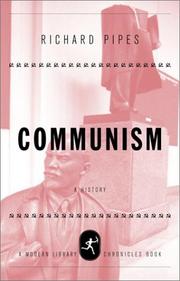 Cover of Communism by Richard Pipes