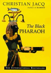 Front cover of Le Pharaon Noir by Christian Jacq