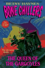 Front cover of The Queen of the Gargoyles (Bone Chillers, No 16) by Gene Hult