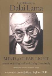 Front cover of Mind of Clear Light by His Holiness Tenzin Gyatso the XIV Dalai Lama