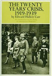 Front cover of The Twenty Years' Crisis, 1919-1939 by Edward Hallet Carr