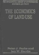 Front cover of Economics of Land Use by Peter J. Parks