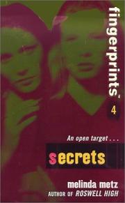 Front cover of Secrets by Melinda Metz
