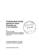 Front cover of Teaching About Society Passing on Values by Fran<135>ois Audigier