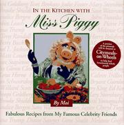 Front cover of In the Kitchen with Miss Piggy by Moi.