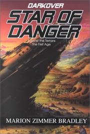 Front cover of Star of Danger by Marion Zimmer Bradley