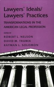 Front cover of Lawyers' ideals/lawyers' practices by Robert L. Nelson