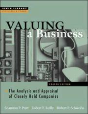 Cover of Valuing a business by Shannon P. Pratt