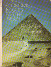 Front cover of Economic insights for the present from the past by Helen G. Moore