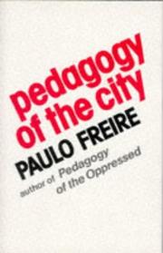 Front cover of Pedagogy of the city by Paulo Freire