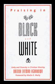 Cover of Praising in black and white by Brenda Eatman Aghahowa