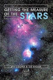 Front cover of Getting the measure of the stars by W. A. Cooper