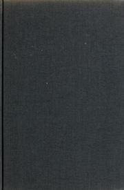 Front cover of The Fog Comes on Little Pig Feet by Rosemary Wells
