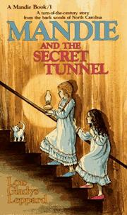 Cover of Mandie and the secret tunnel (Mandie books 1) by Lois Gladys Leppard