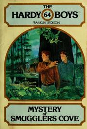 Front cover of Mystery of Smugglers Cove by Franklin W. Dixon