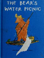 Front cover of The bear's water picnic by John Yeoman