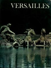 Cover of Versailles by Christopher Hibbert