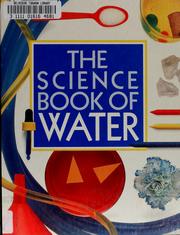 Front cover of The science book of water by Neil Ardley