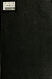 Front cover of Looking at law school by Stephen Gillers