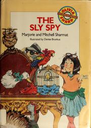 Front cover of Sly Spy by Marjorie Weinman Sharmat