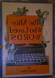 Front cover of The mice who loved words by Weiss, Daniel