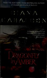 Front cover of Dragonfly in Amber by Diana Gabaldon