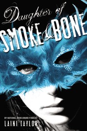 Front cover of Daughter of Smoke and Bone by Laini Taylor