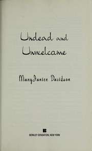 Front cover of Undead and unwelcome by MaryJanice Davidson