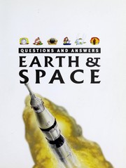 Front cover of Earth & Space by Anita Ganeri