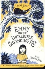 Front cover of Emmy and the Incredible Shrinking Rat by Lynne Jonell