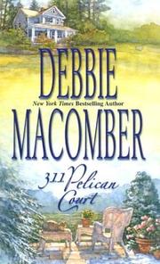Front cover of 311 Pelican Court (Cedar Cove, Book 3) by Debbie Macomber