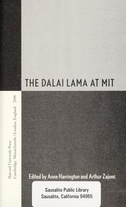 Front cover of The Dalai Lama at MIT by Anne Harrington