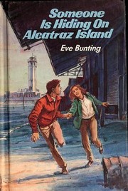 Front cover of Someone is hiding on Alcatraz Island by Eve Bunting