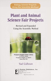 Front cover of Plant and animal science fair projects by Yael Calhoun