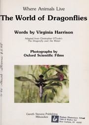 Front cover of The world of dragonflies by Virginia Harrison