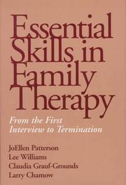 Front cover of Essential skills in family therapy by JoEllen Patterson