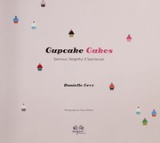 Cover of Cupcake cakes by Danielle Levy