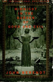 Cover of Midnight in the Garden of Good and Evil by John Berendt