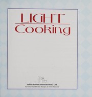 Front cover of Light Cooking (Favorite Brand Name Recipes) by Alice Low