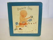 Front cover of Beach day by Helen Oxenbury
