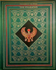 Cover of The pharaohs by Lionel Casson
