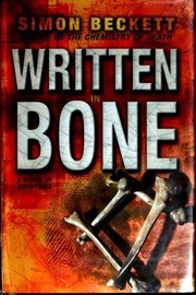 Cover of Written in Bone by Simon Beckett