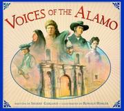 Front cover of Voices of the Alamo by Sherry Garland